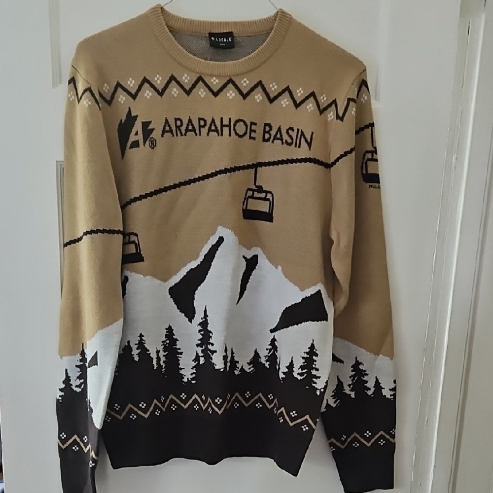 CALE Tan and Black Crewneck Sweater with Mountain Design